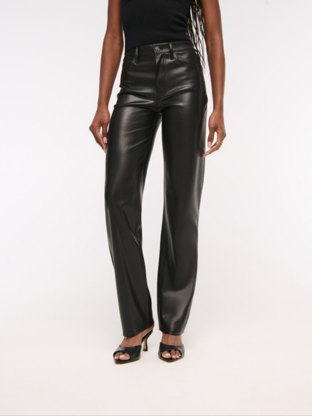 Abercrombie A&F Ultra High Rise 90s Relaxed Vegan Leather Pant Black Size 27 4s